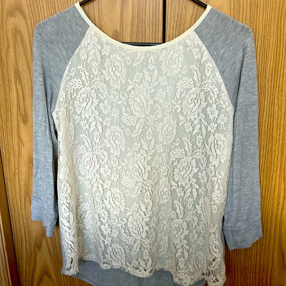 Market & Spruce lace tee
